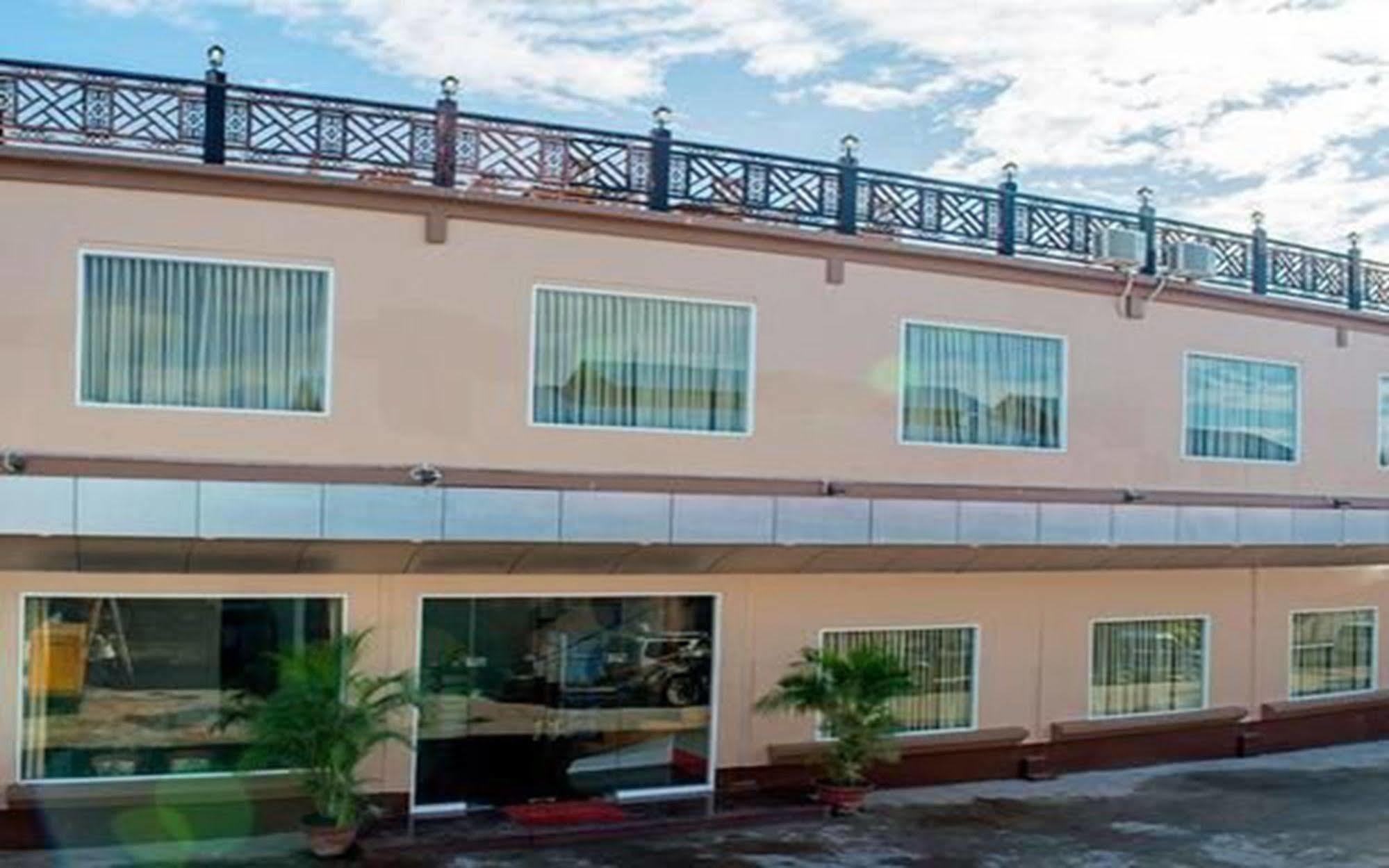 Aung Tha Pyay Hotel 3 Yangon Exteriör bild