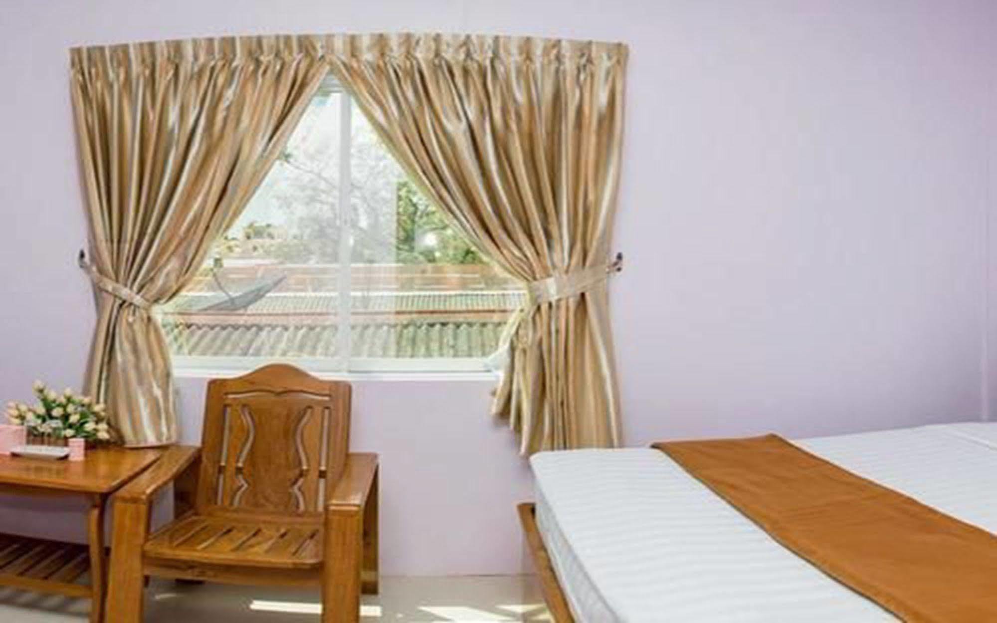 Aung Tha Pyay Hotel 3 Yangon Exteriör bild