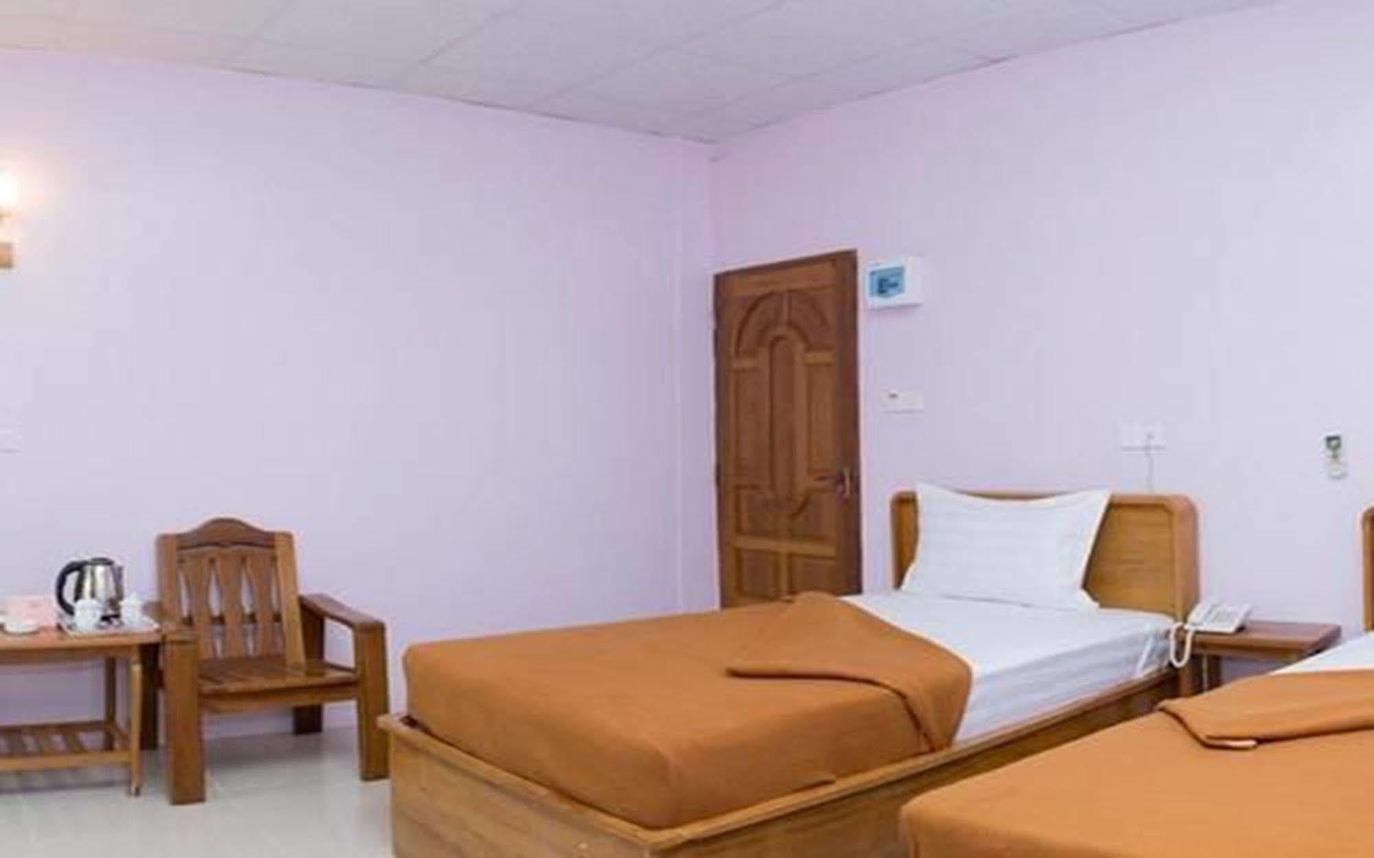 Aung Tha Pyay Hotel 3 Yangon Exteriör bild